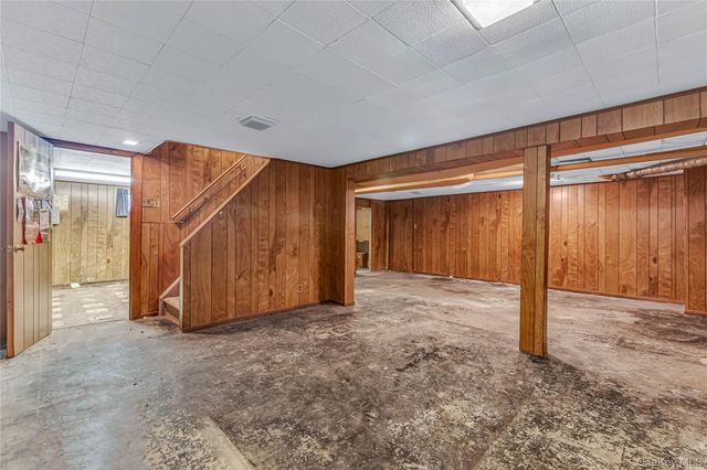1501 Howell Road, Valley Stream, NY 11580