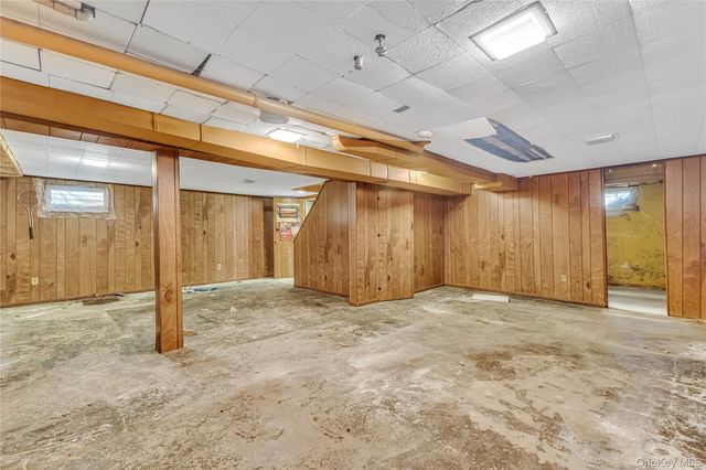 1501 Howell Road, Valley Stream, NY 11580