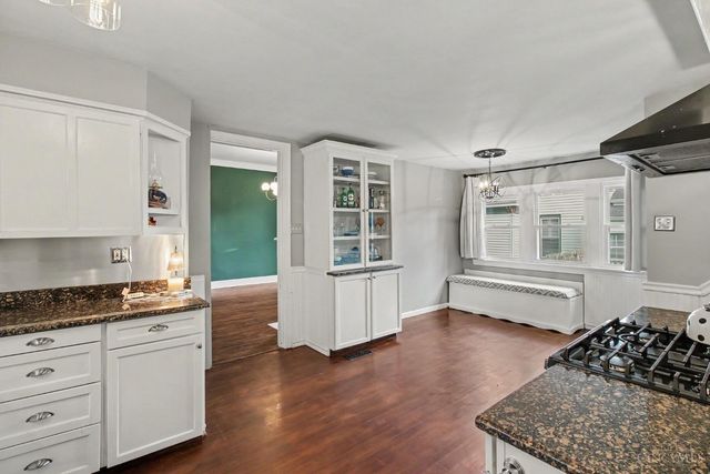 6735 Parkland Avenue, Cincinnati, OH 45233