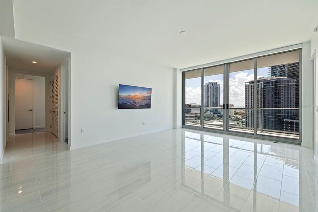 400 CENTRAL AVENUE 1105, St Petersburg, FL 33701