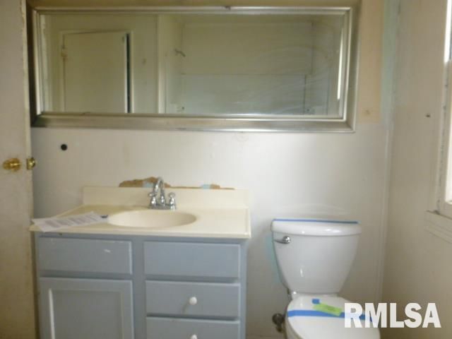 1932 E BLACK Avenue, Springfield, IL 62702