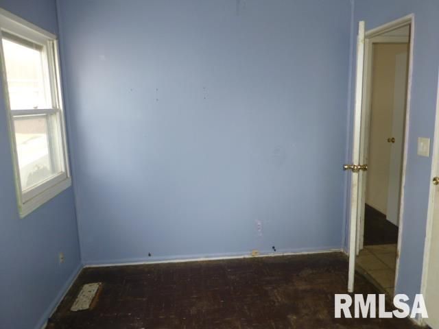 1932 E BLACK Avenue, Springfield, IL 62702