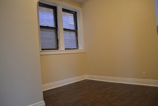 3759 S Union Avenue 1F, Chicago, IL 60609
