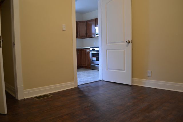 3759 S Union Avenue 1F, Chicago, IL 60609
