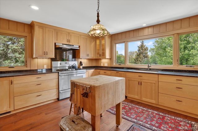 17750 M-106, Unadilla Township, MI 48137