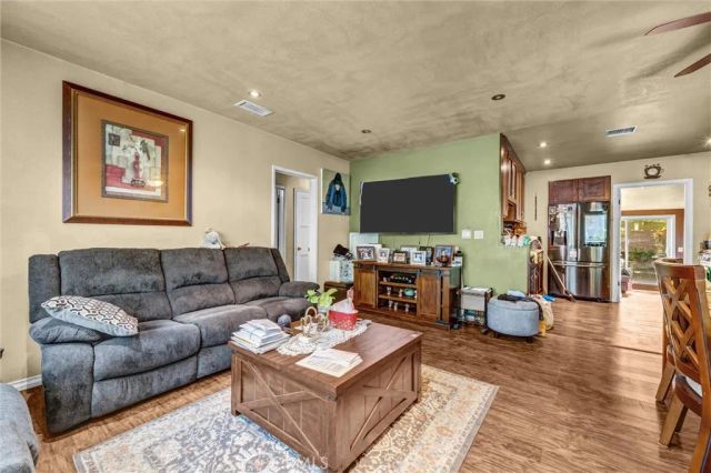 6424 Lindell, Pico Rivera, CA 90660