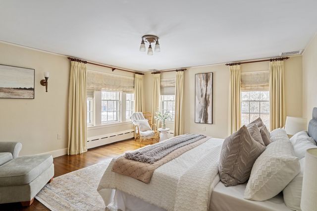 4 Dartmouth, Winchester, MA 01890