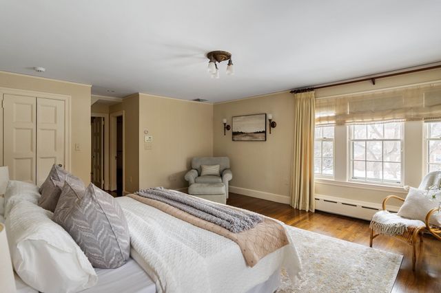 4 Dartmouth, Winchester, MA 01890