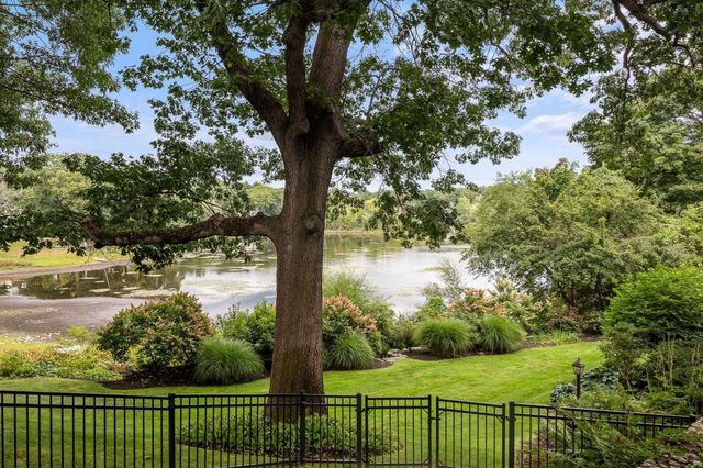 4 Dartmouth, Winchester, MA 01890