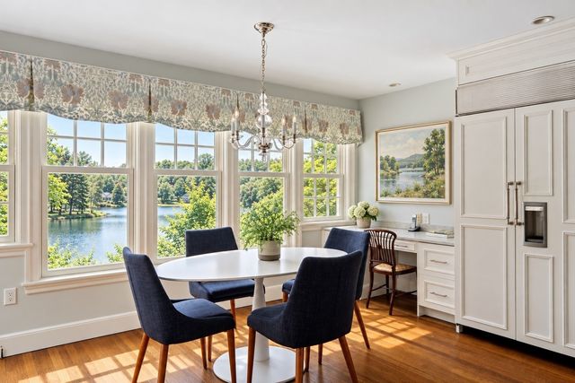 4 Dartmouth, Winchester, MA 01890