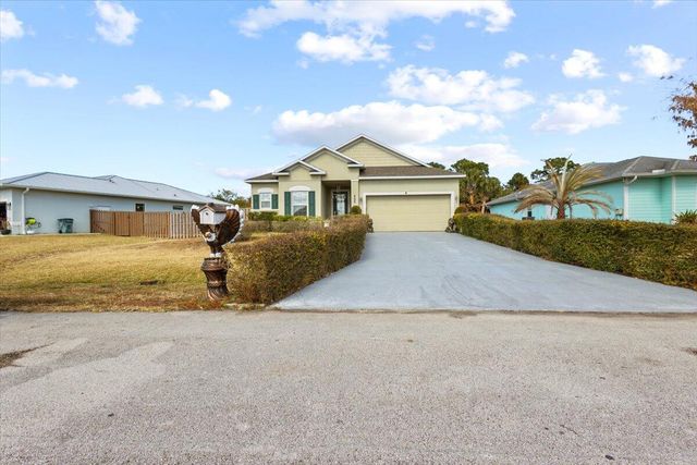 555 SW Halibut Avenue, Port St. Lucie, Port St Lucie, FL 34953