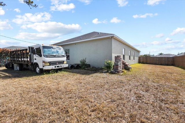 555 SW Halibut Avenue, Port St. Lucie, Port St Lucie, FL 34953