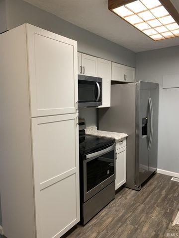 5250 W Nova Drive, Bloomington, IN 47404