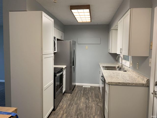 5250 W Nova Drive, Bloomington, IN 47404