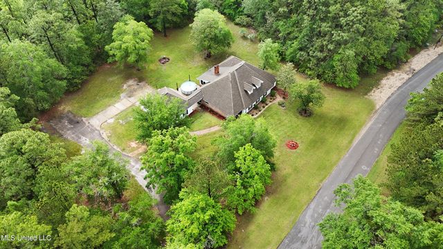 14221 Country Wood Drive, Gulfport, MS 39503