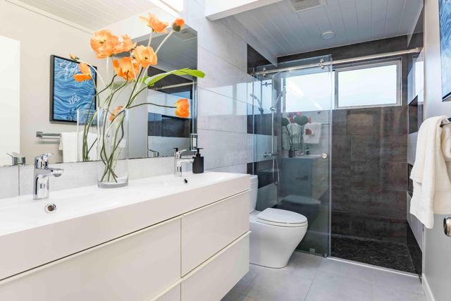 3454 Greer Road, Palo Alto, CA 94303