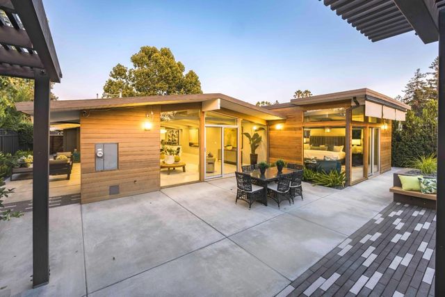 3454 Greer Road, Palo Alto, CA 94303