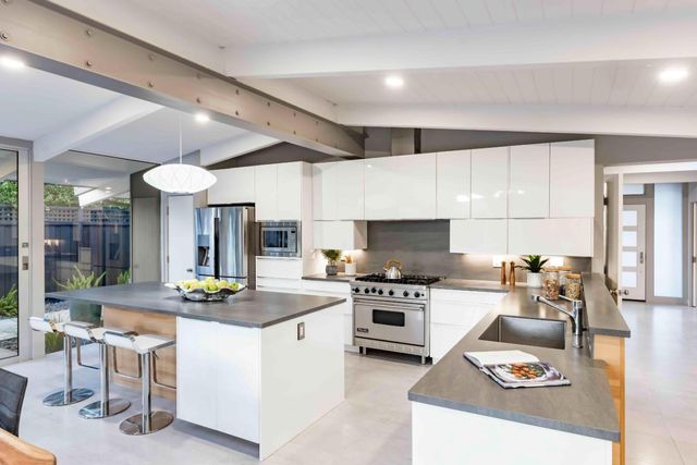 3454 Greer Road, Palo Alto, CA 94303
