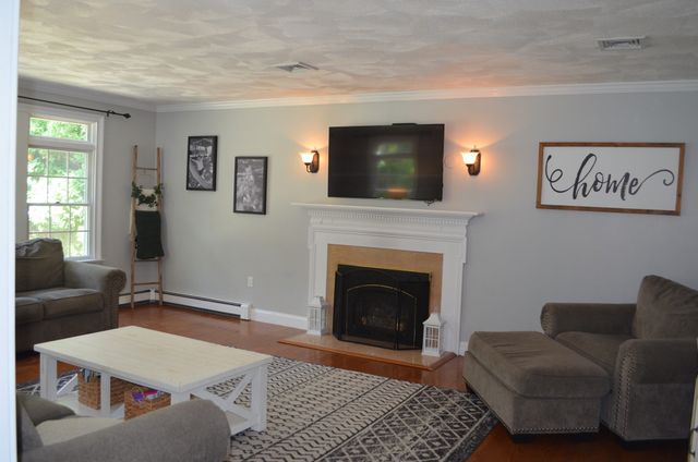 230 Grange Park, Bridgewater, MA 02324