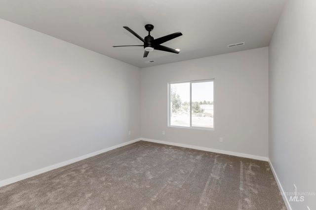 18405 N Sweet William Ave, Nampa, ID 83687