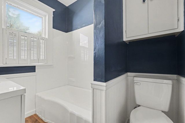 892 W Forest Avenue, Muskegon, MI 49441