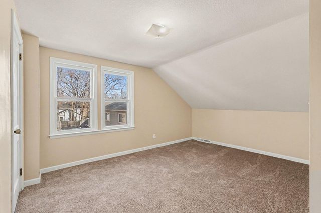 892 W Forest Avenue, Muskegon, MI 49441