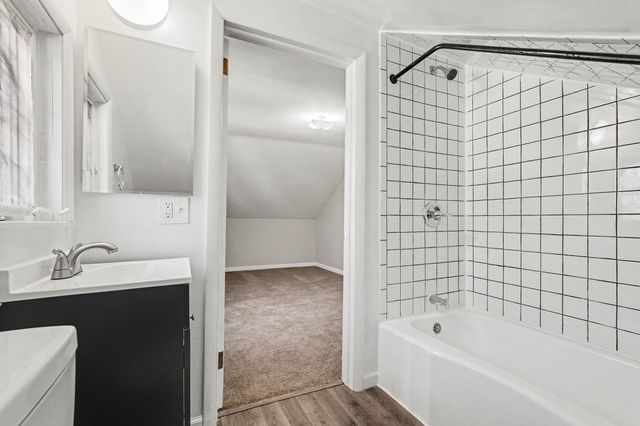 892 W Forest Avenue, Muskegon, MI 49441