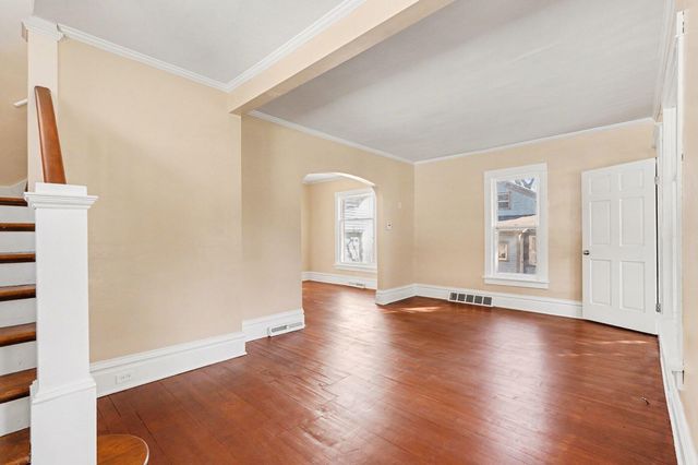 892 W Forest Avenue, Muskegon, MI 49441