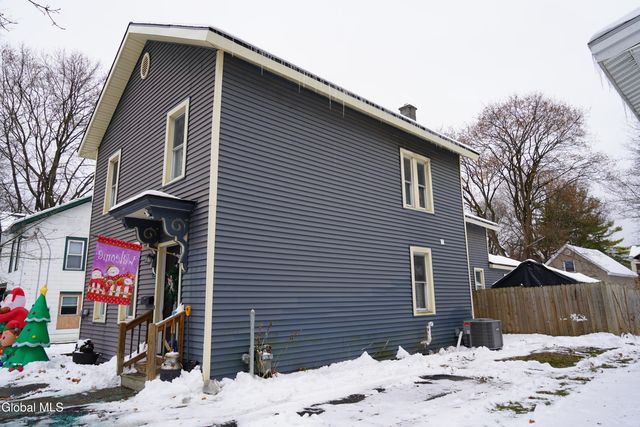 12 Platt Street, Glens Falls, NY 12801