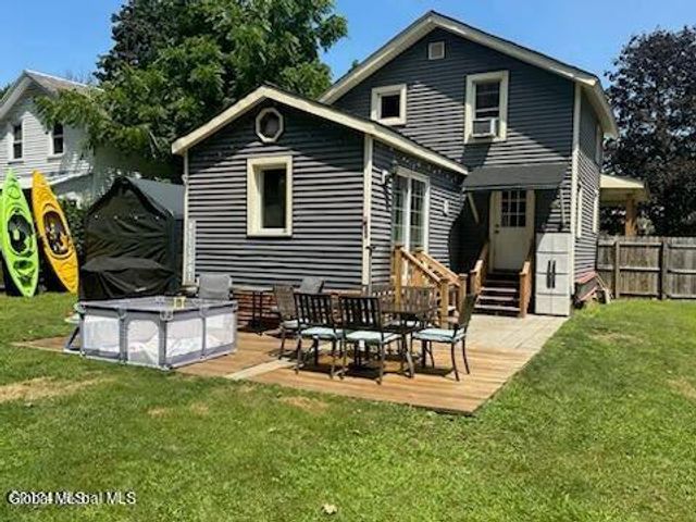 12 Platt Street, Glens Falls, NY 12801