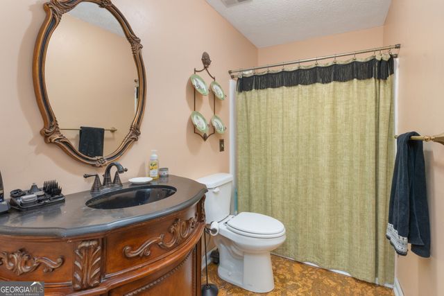 127 Walden Road, Sandersville, GA 31082