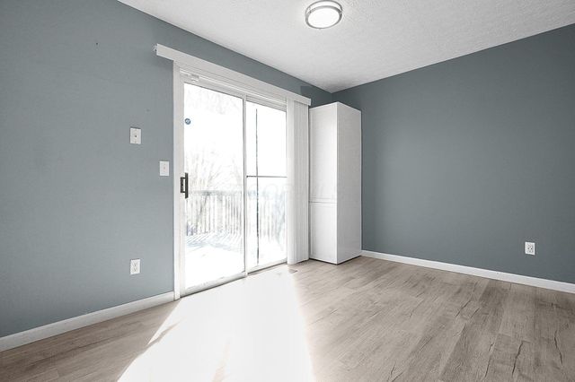 381 Chatterly Lane, Columbus, OH 43207