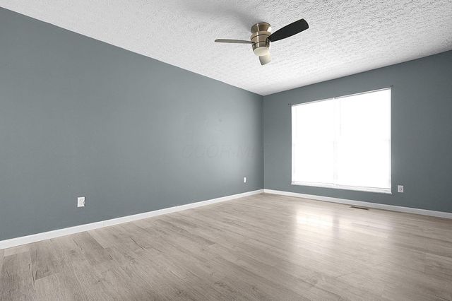 381 Chatterly Lane, Columbus, OH 43207