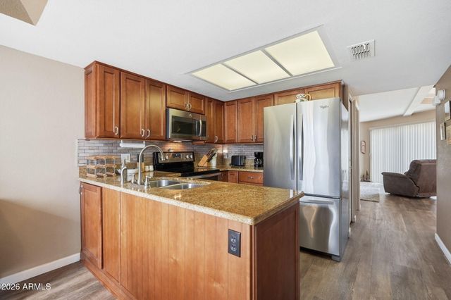 16826 E LAMPLIGHTER Way 8, Fountain Hills, AZ 85268