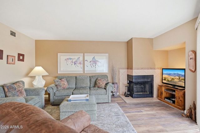16826 E LAMPLIGHTER Way 8, Fountain Hills, AZ 85268
