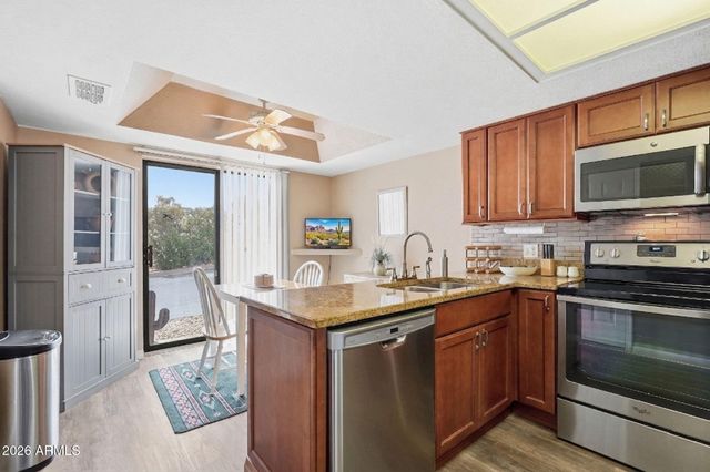 16826 E LAMPLIGHTER Way 8, Fountain Hills, AZ 85268