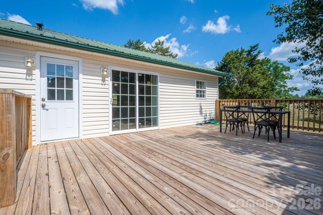 1130 Howards Creek Mill Road, Vale, NC 28168