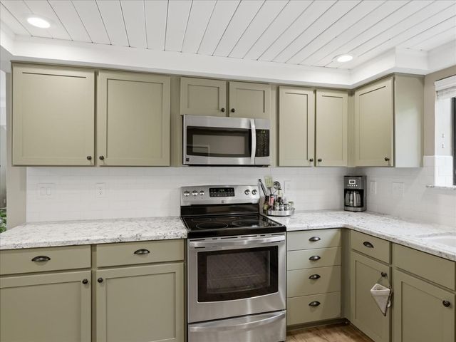 40518 Saddleback Road, Bass Lake, CA 93604