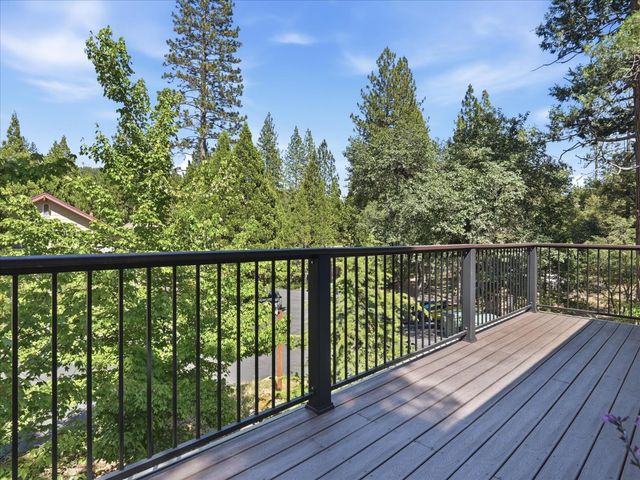 40518 Saddleback Road, Bass Lake, CA 93604