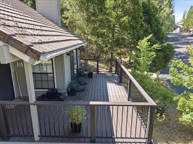 40518 Saddleback Road, Bass Lake, CA 93604