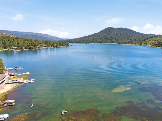 40518 Saddleback Road, Bass Lake, CA 93604