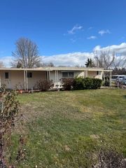 2252 Table Rock Road SPC 102, Medford, OR 97501