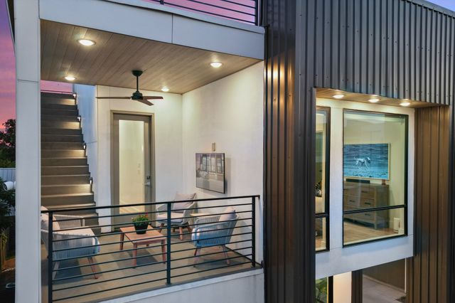 1006 Mobile Street, Dallas, TX 75208