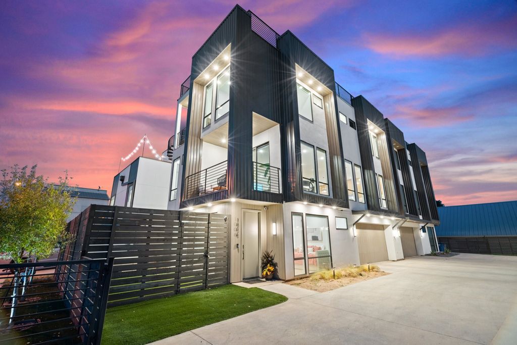 1006 Mobile Street, Dallas, TX 75208