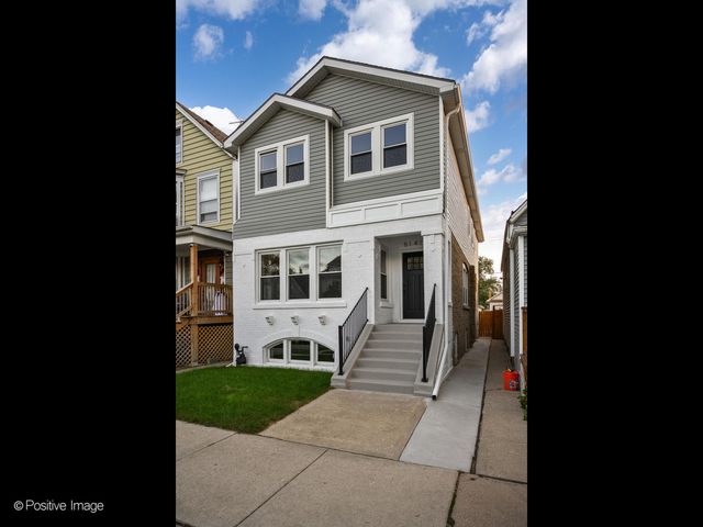 5141 W Dakin Street, Chicago, IL 60641