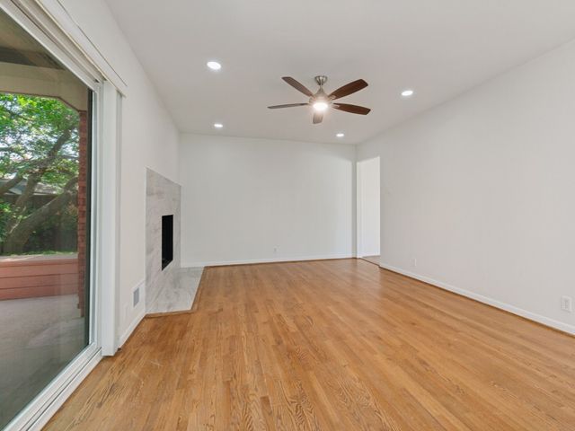 6327 Town Hill Lane, Dallas, TX 75214