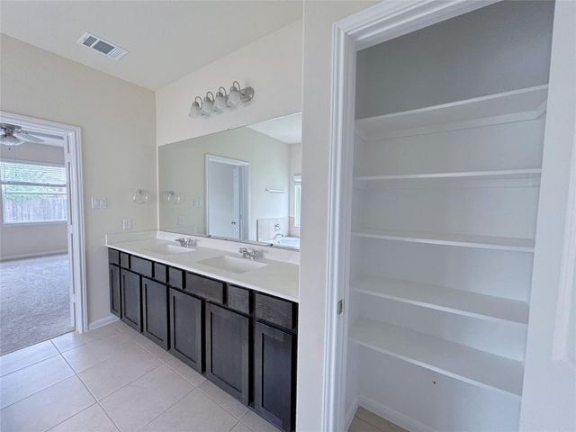 6034 Prince Place Drive, Rosenberg, TX 77471