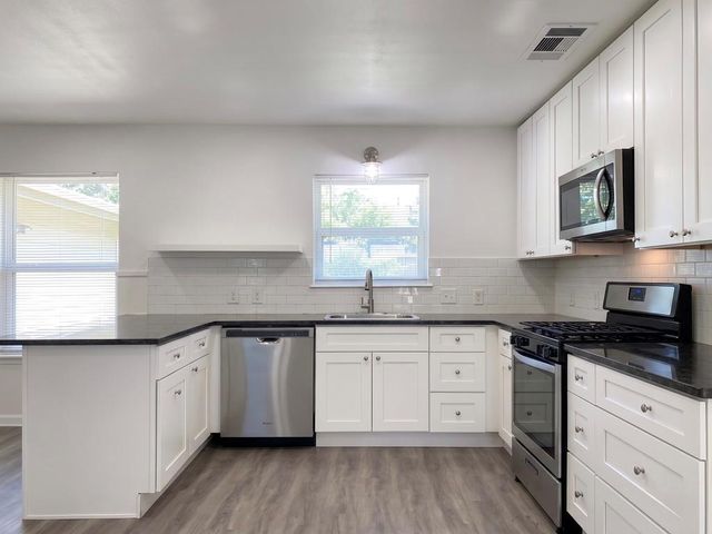 1605 Sweetbriar Ave, Austin, TX 78723