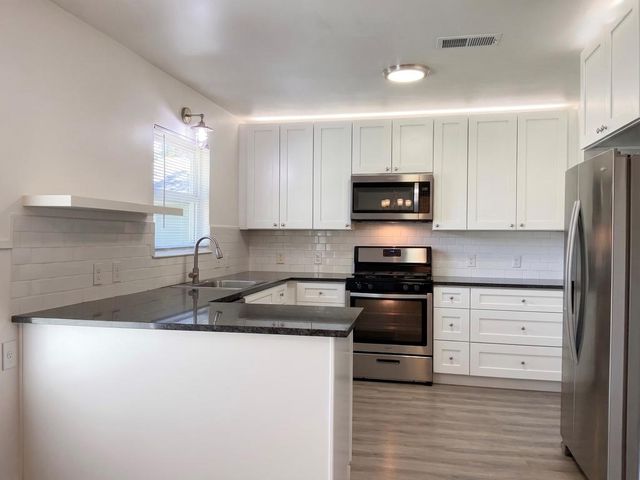 1605 Sweetbriar Ave, Austin, TX 78723