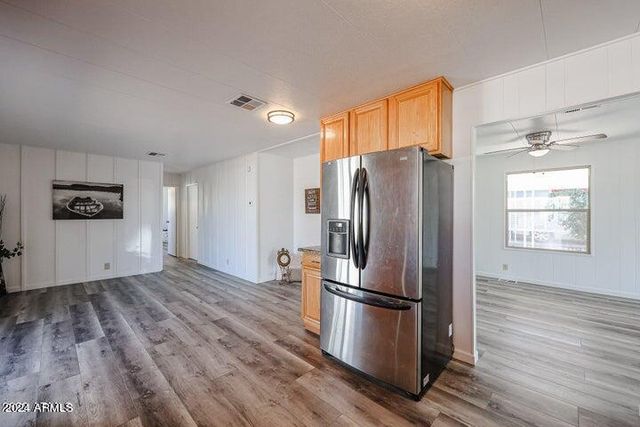 2227 N NICKLAUS Drive, Mesa, AZ 85215